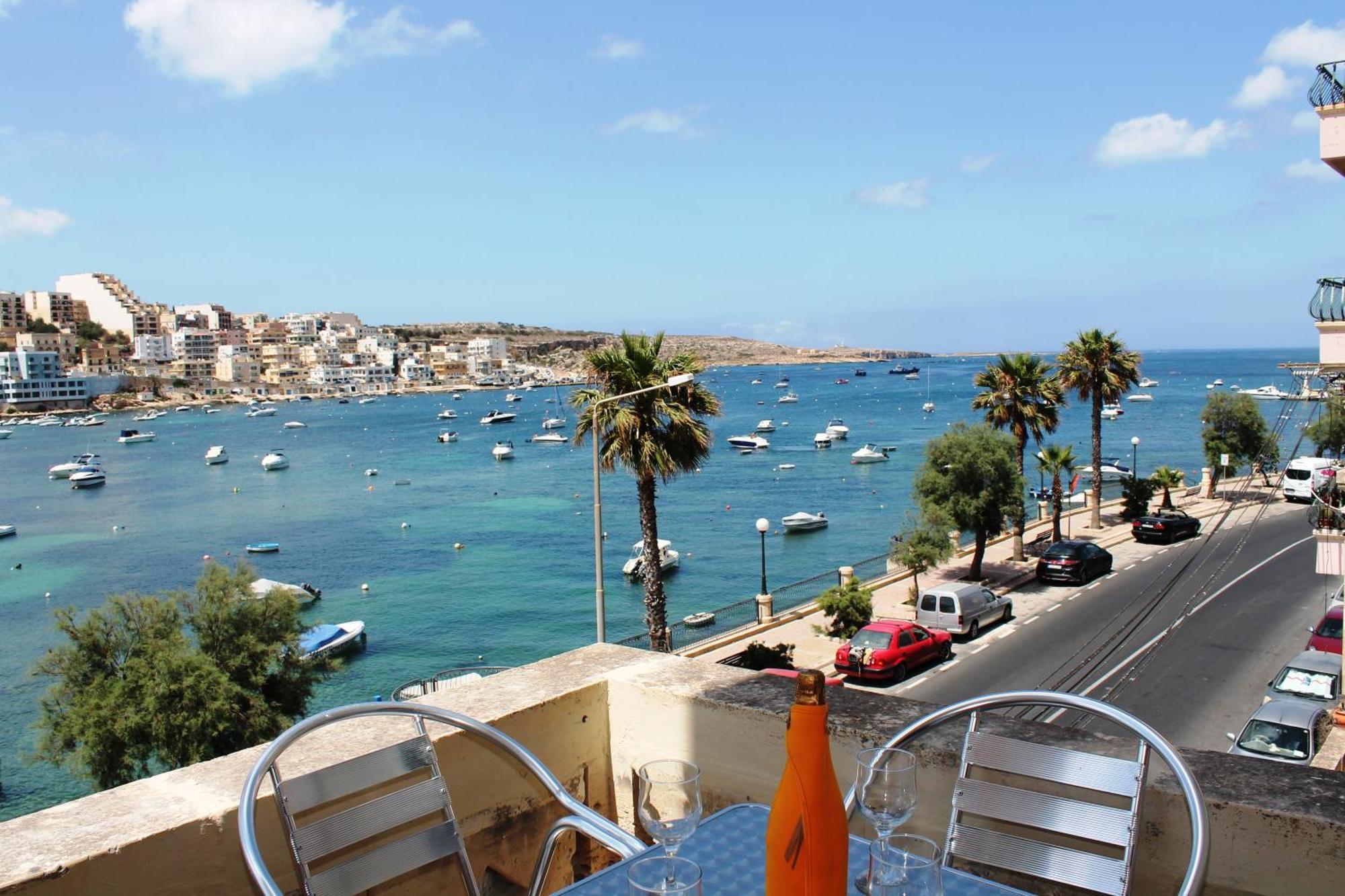 Blue Harbour 2 Bedroom Seafront Apartments With Stunning Seaviews - By Getawaysmalta St. Paul's Bay Exteriör bild